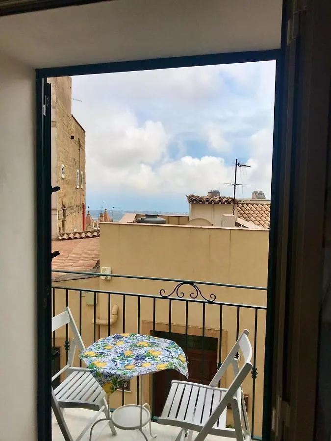 Leo.Da.Vinci - Holiday Homes Agrigento 0*,