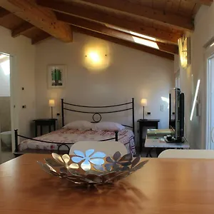 https://le-caravelle.hotelitalianriviera.com